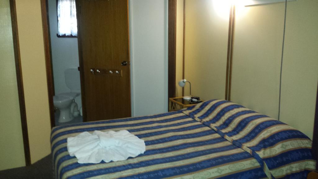 Smugglers Cove Holiday Village Forster Habitación foto